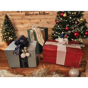 Handcrafted Wooden Holiday Gift Boxes Set Of 3 Cedar Festive Decor